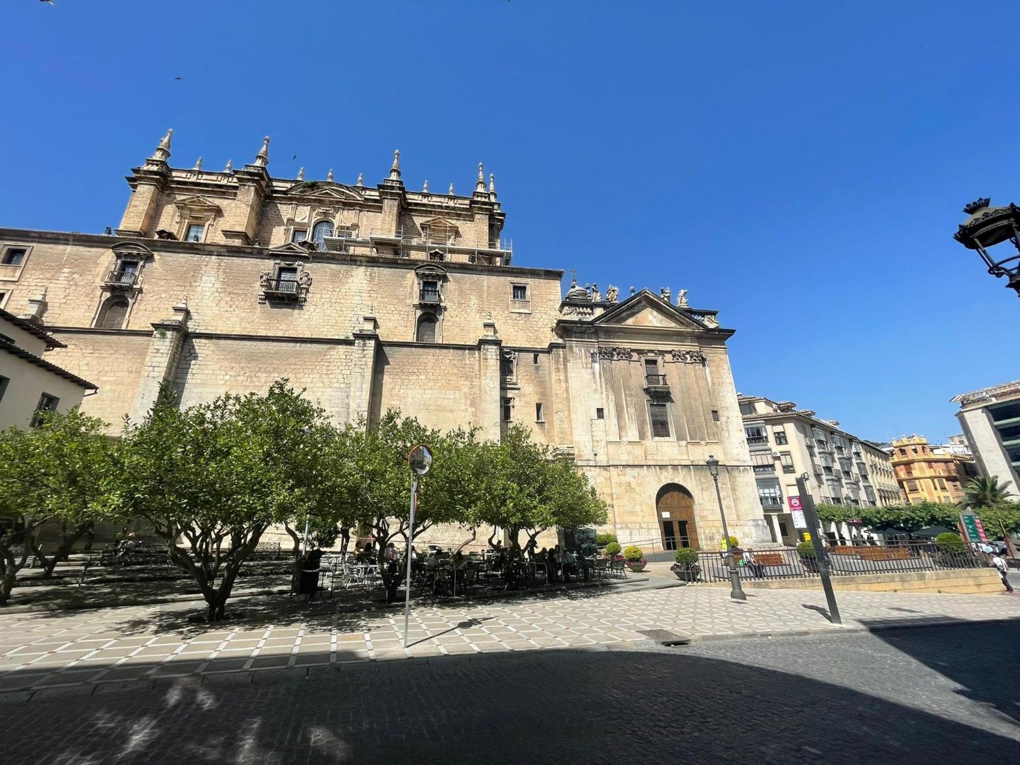 Alojamiento Comercio. Jaén Exterior foto